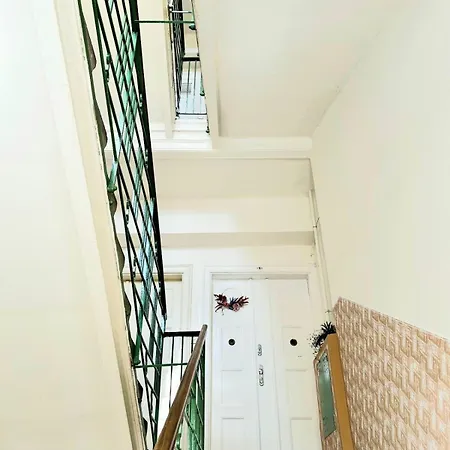 Veva - 2kk Blizko Centra, Balkon, Parkovani, Wi-fi *